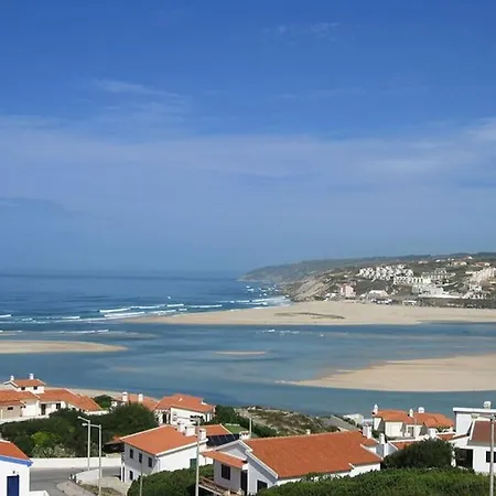 Splendid Villa Very Close To The Sea