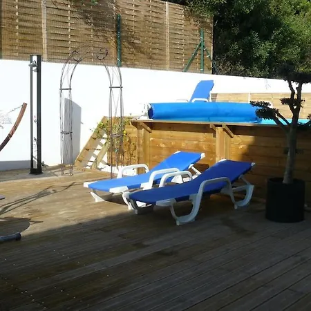 Splendid Villa Very Close To The Sea Óbidos
